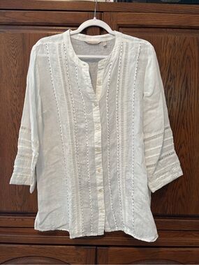 Soft Surroundings White Linen shirt blouse. Size L